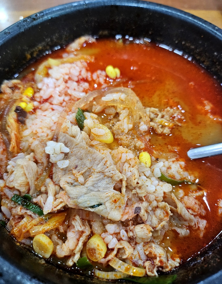차돌이해장국 이미지
