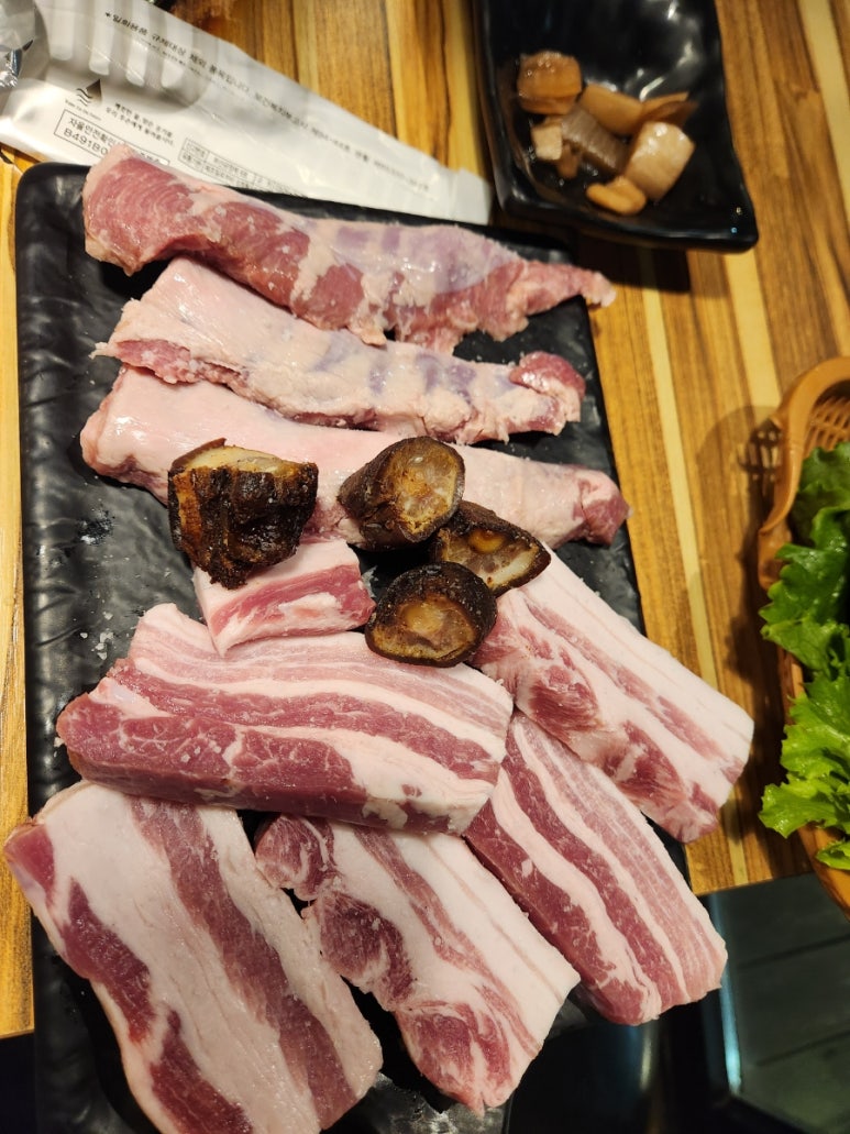 884숯불낭만돼지 이미지