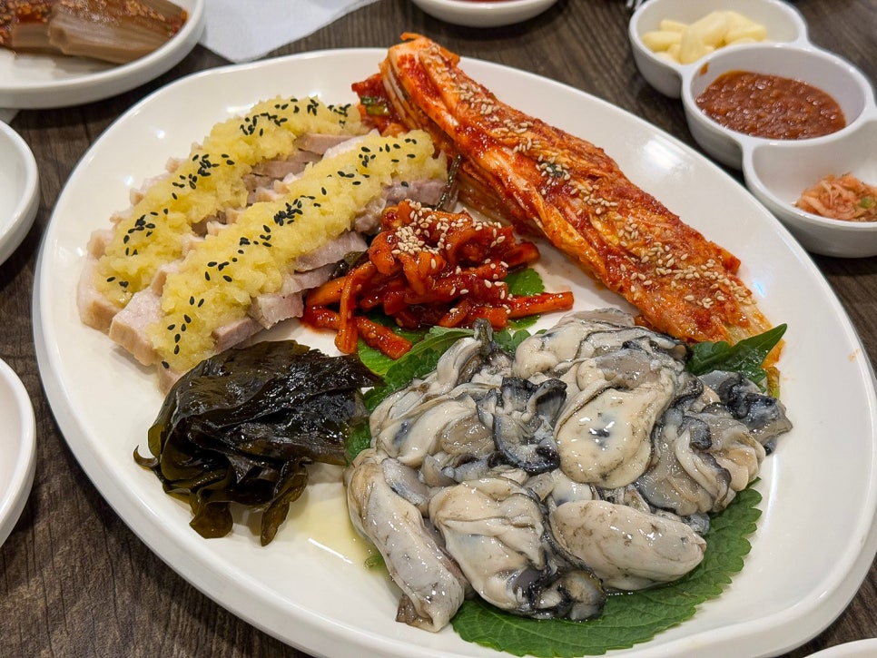 굴.친구.낙지 이미지