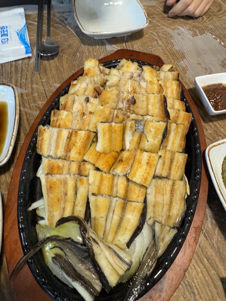 장어랑여자랑 이미지