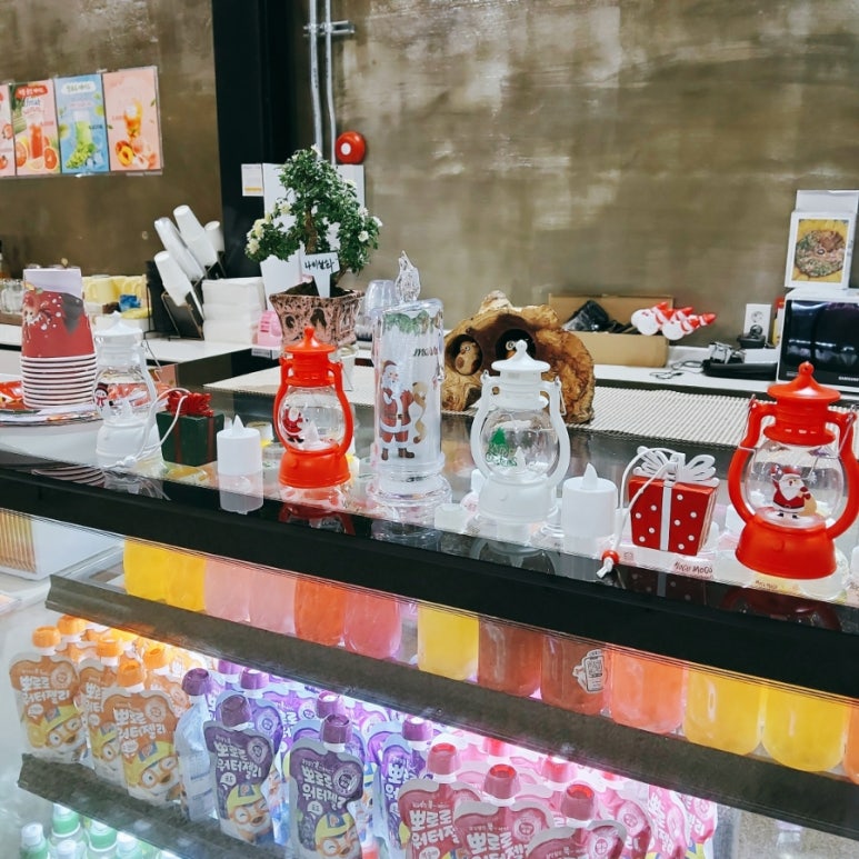 참새까페 이미지