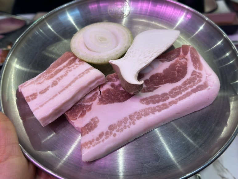 녹돈생삼겹 이미지