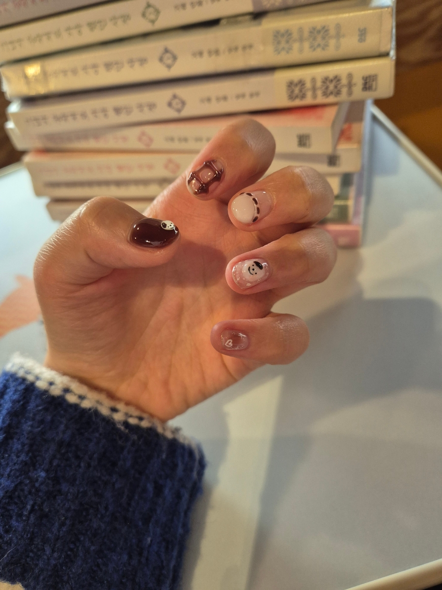 아우어네일ournail 이미지