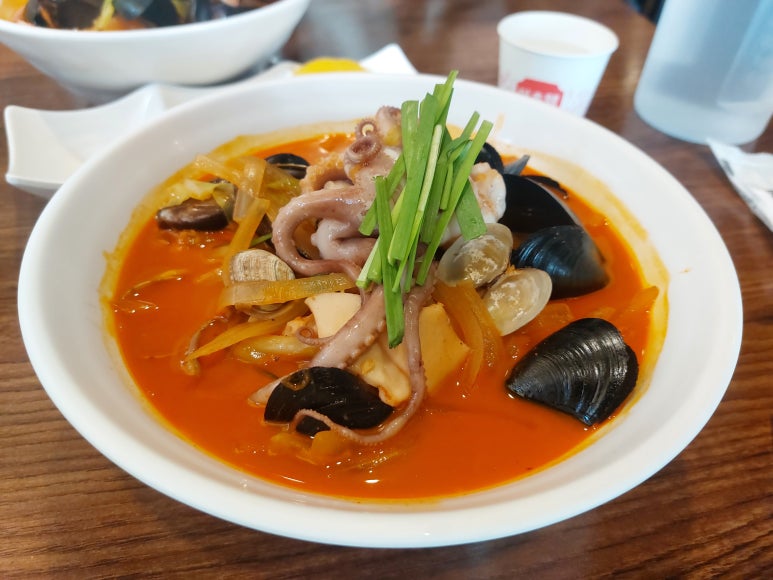 동오짬뽕 이미지