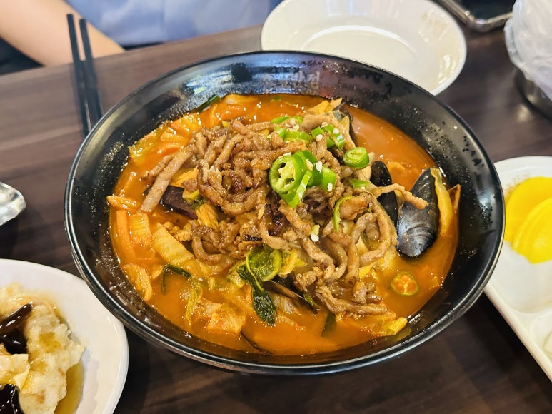 홍콩반점0410+염창역점 이미지