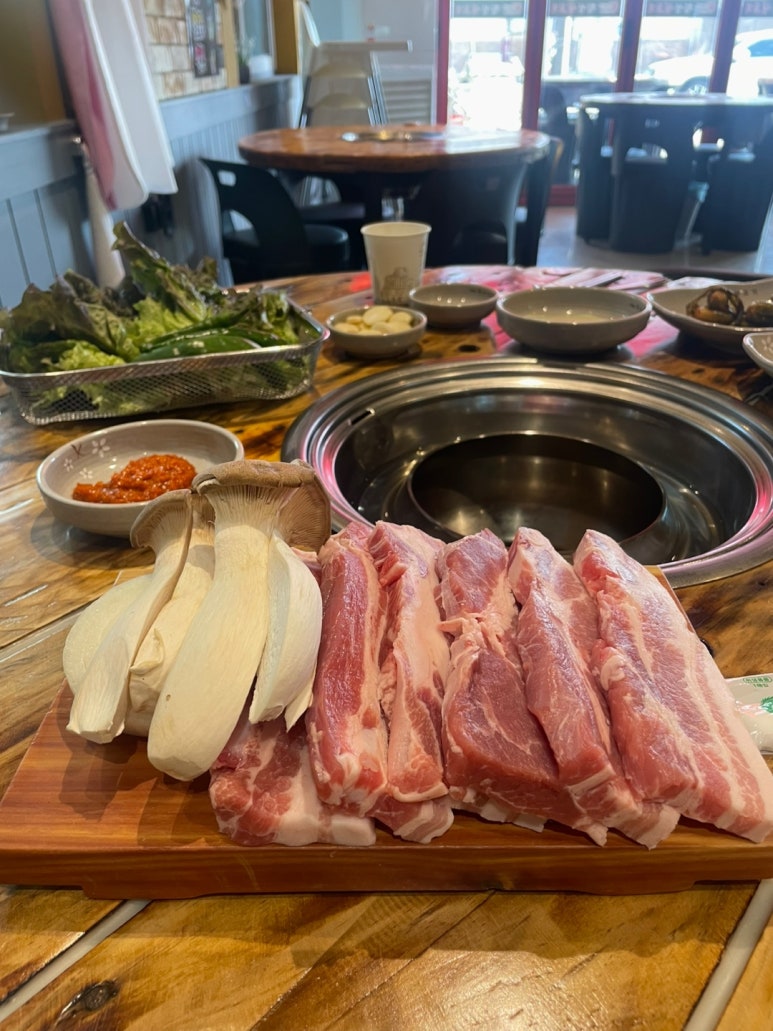 소띠돈띠횡성생고기 이미지