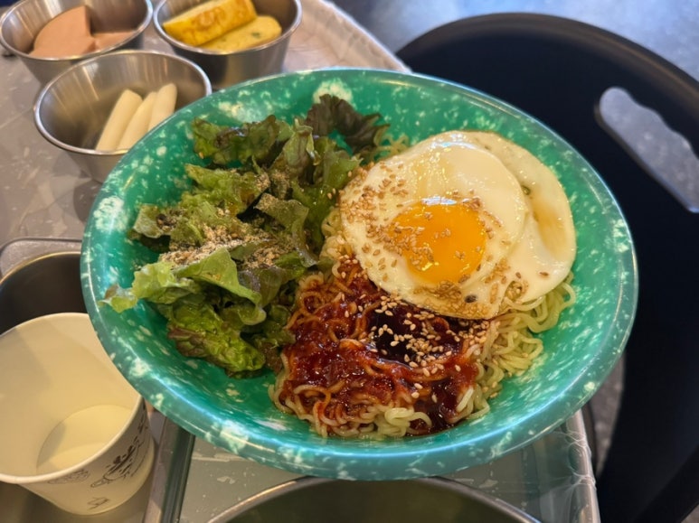 목이네 냉삼집 이미지