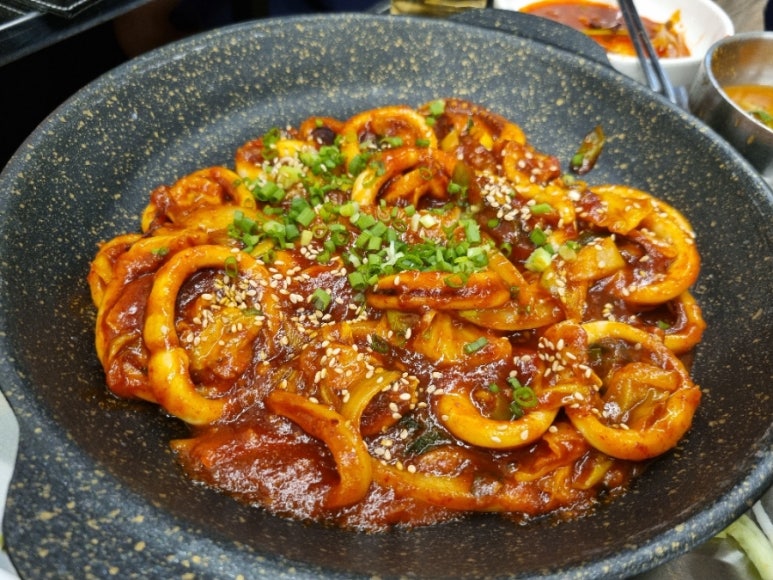 익선동 자갈치 이미지