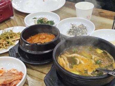 청호우렁쌈밥 이미지