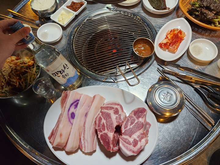 돈사돈 이미지