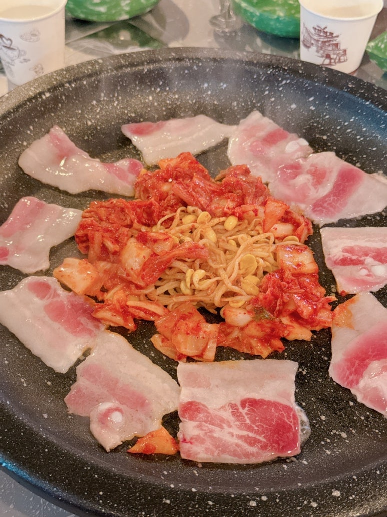 목이네 냉삼집 이미지