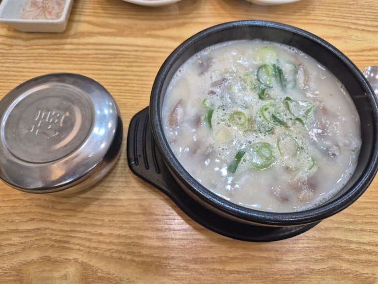 정남옥제주고기순대국 이미지