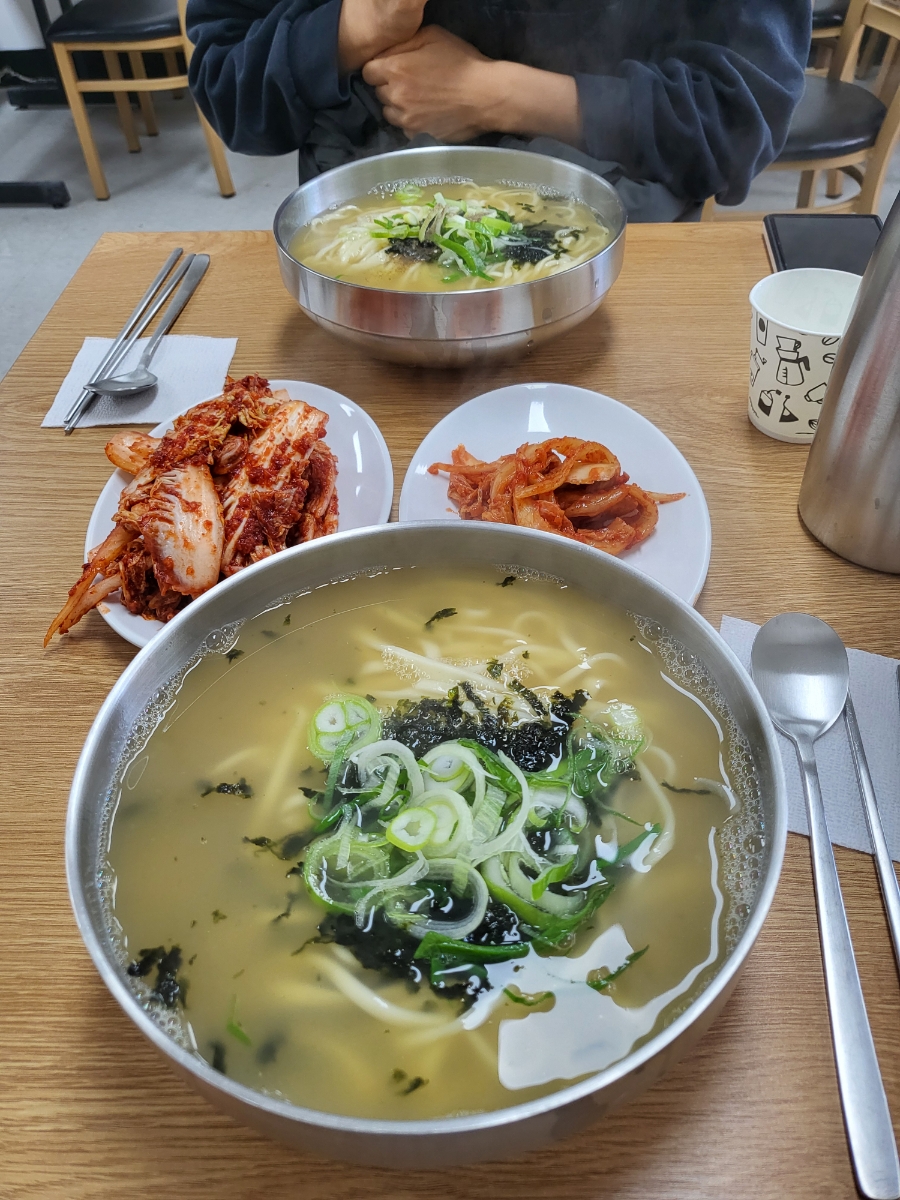 머리날개헤어샵 이미지