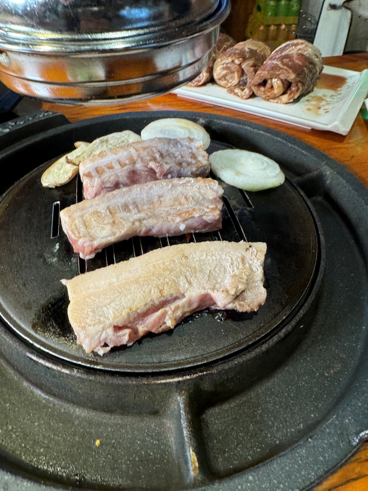 자연숯불화로구이 이미지