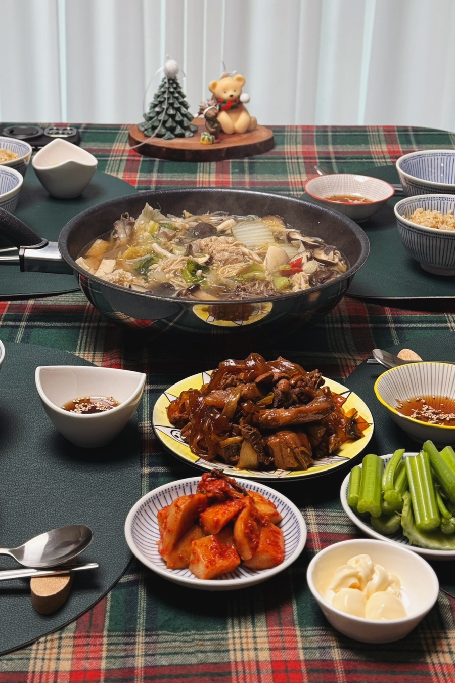 동궁찜닭고현점 이미지