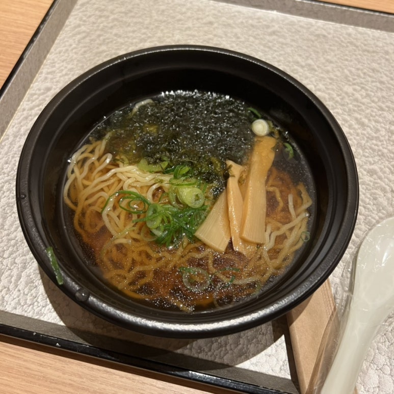 요나끼소바 이미지