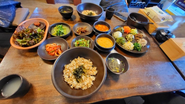 옥이보리밥 이미지