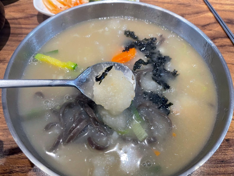 옹심이메밀칼국수 이미지