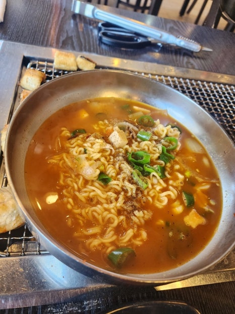 황당한장어 이미지
