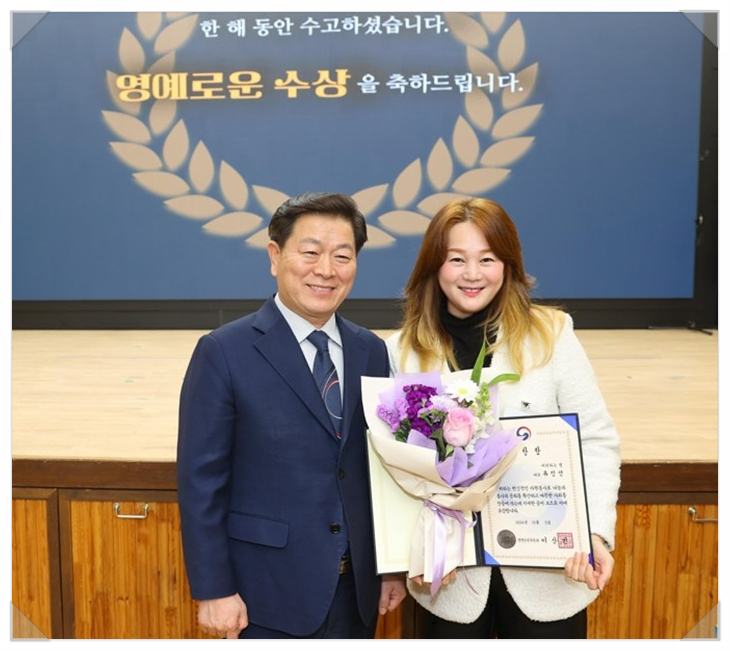 머리하는별 이미지