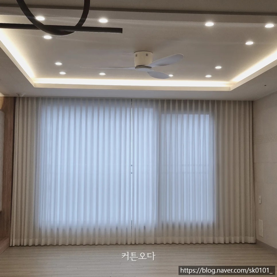 커튼오다 이미지