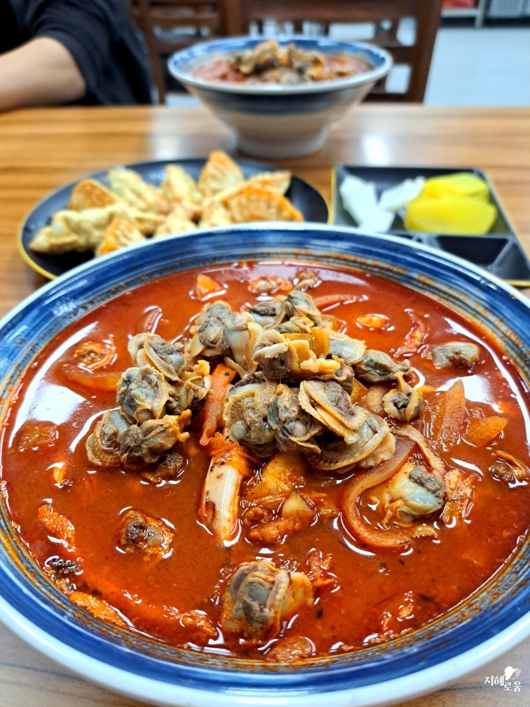 짬뽕깡패꼬짬 이미지