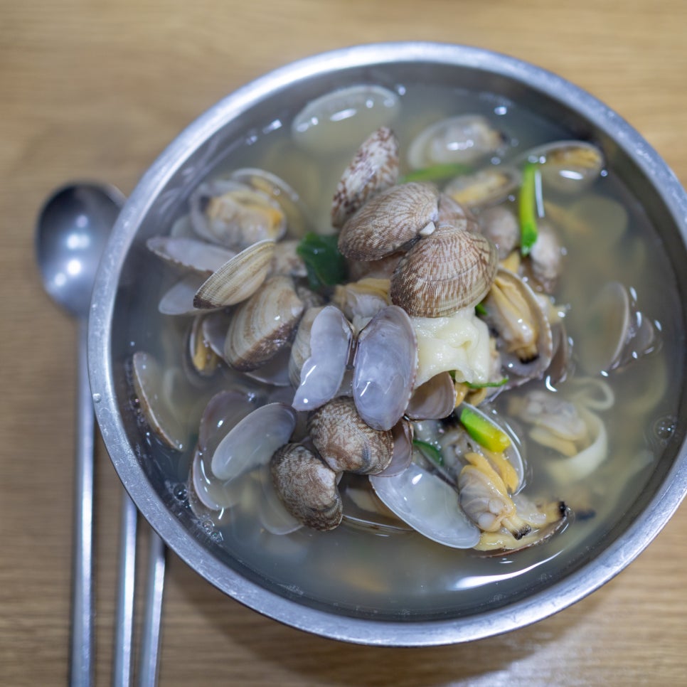 밀촌손칼국수 이미지