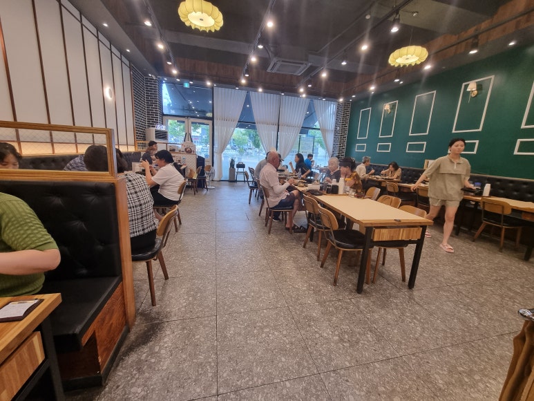 달빛에구운고등어 관저점 이미지