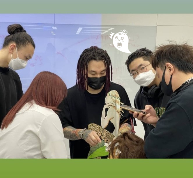 투코인바버샵 이미지