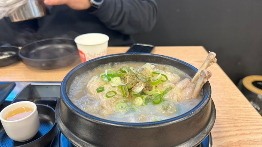 풍년한방삼계탕옻오리 이미지