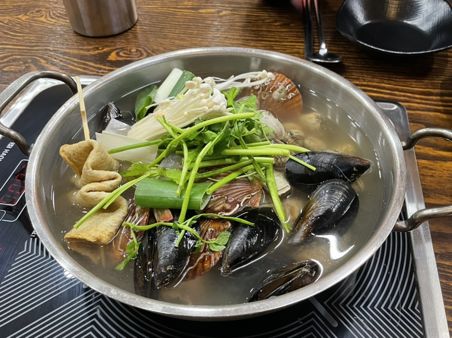 섬집칼국수아구불고기 이미지