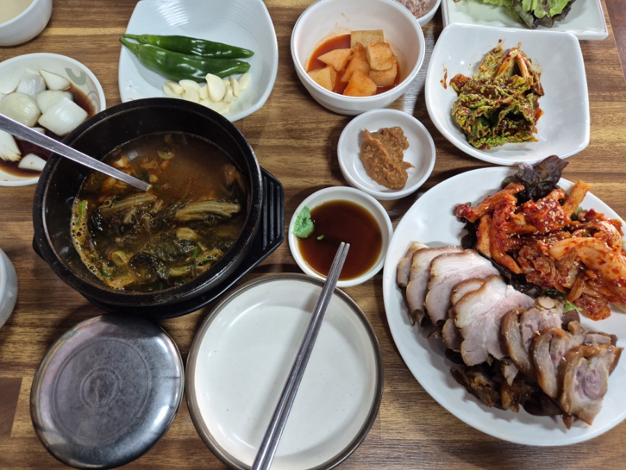 일등왕족발 이미지