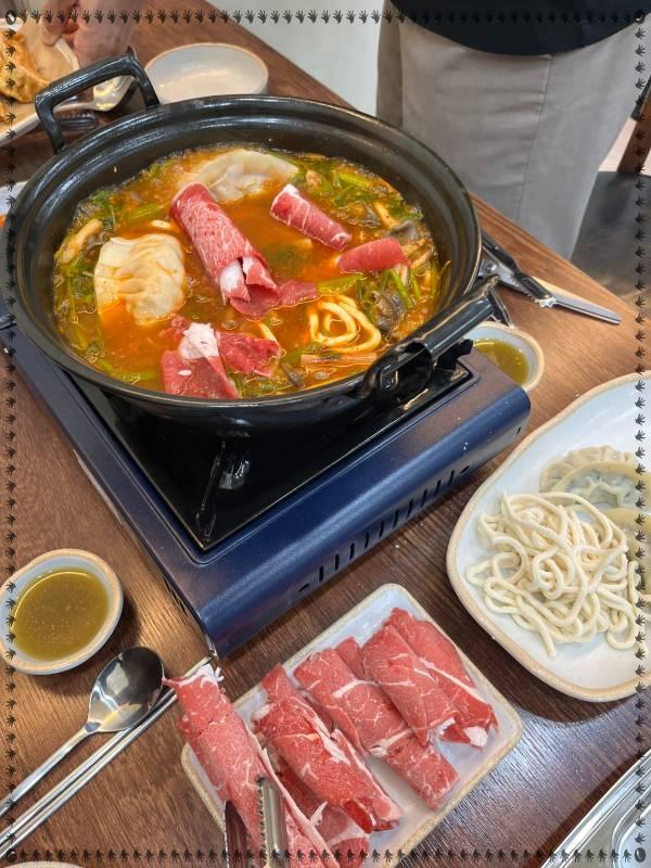 백일칼국수 이미지