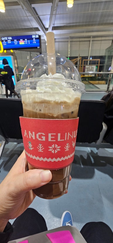 엔제리너스커피 김해공항 이미지