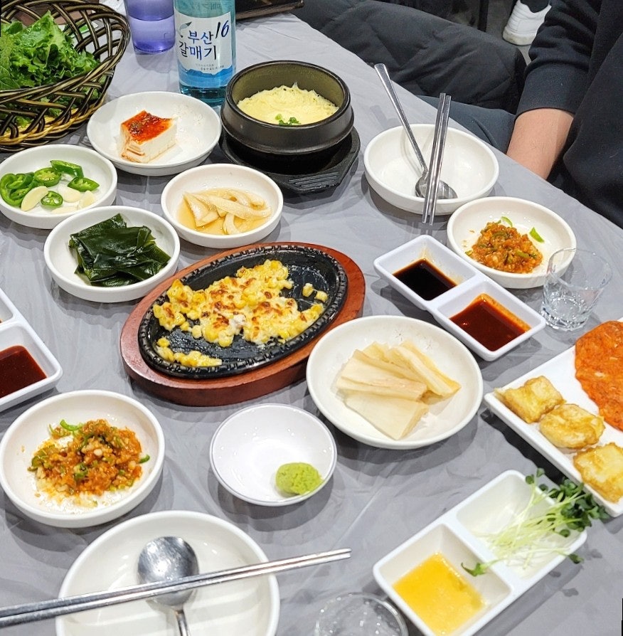 칼맛나는푸짐한횟집 이미지
