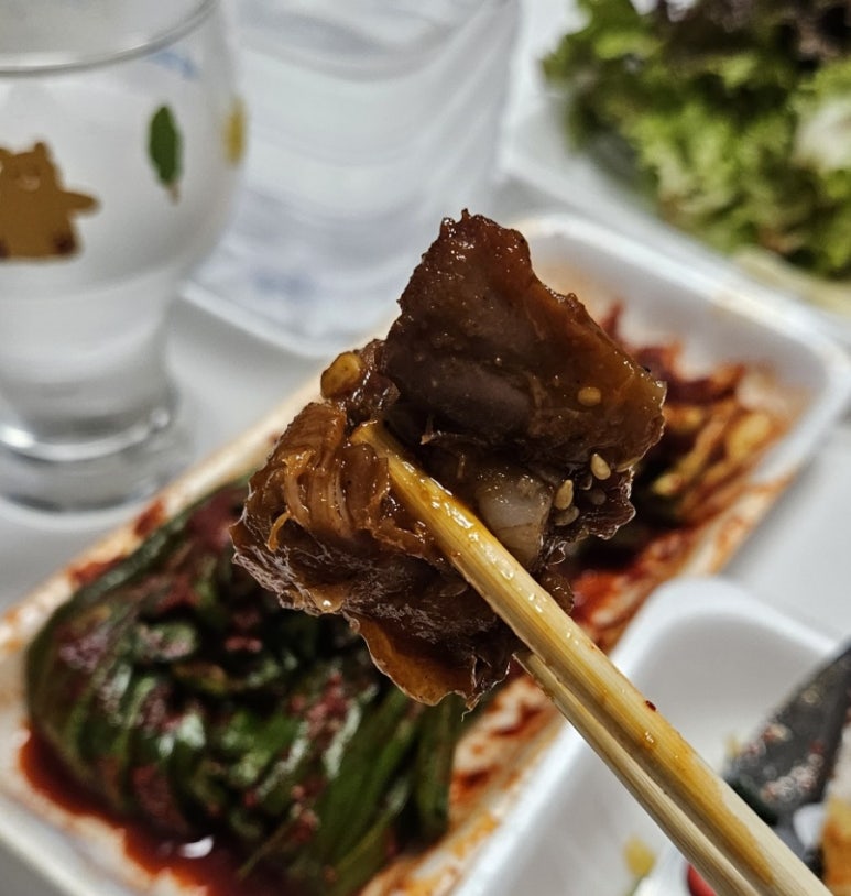 장수한방족발 이미지