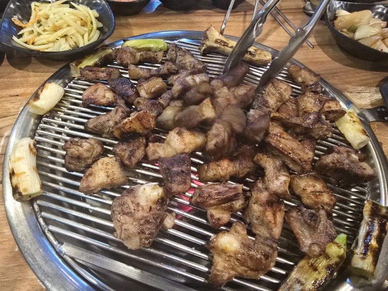 덕수아이흑돼지 이미지