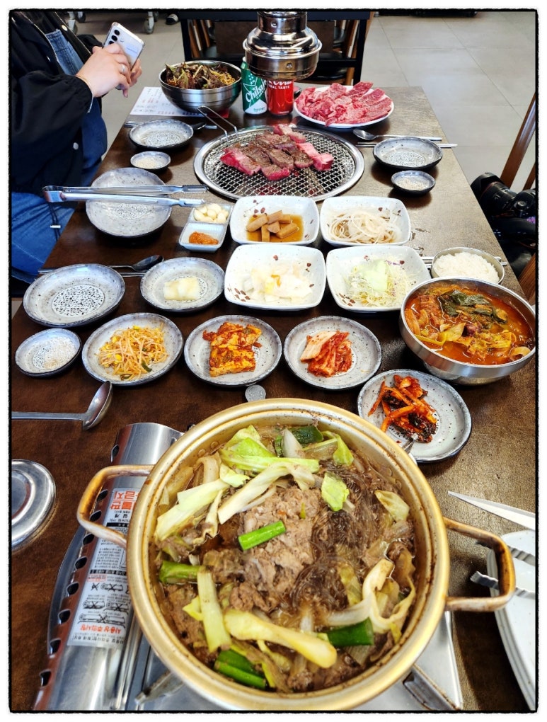 한우 싸다구 이미지