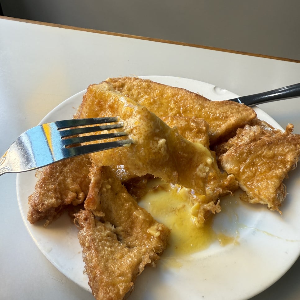 까칠한토스트 이미지