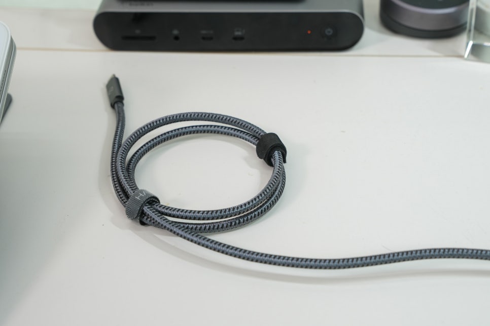 하루코아 썬더볼트4 호환 USB C 타입 고속충전 케이블 240W "아이패드프로 벨킨 썬더볼트4 독 연결" 이미지 11