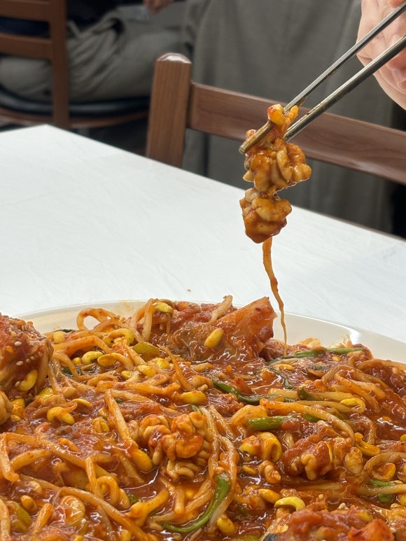 서해아구동해밀면 이미지