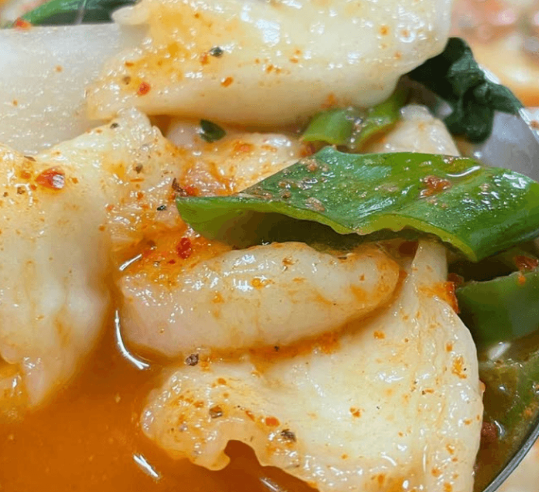 어탕맛칼국수 이미지