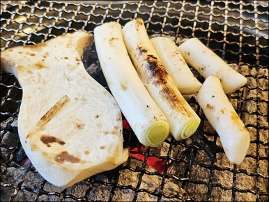 황토숯불닭갈비 이미지