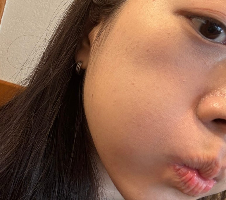 반하다유 이미지