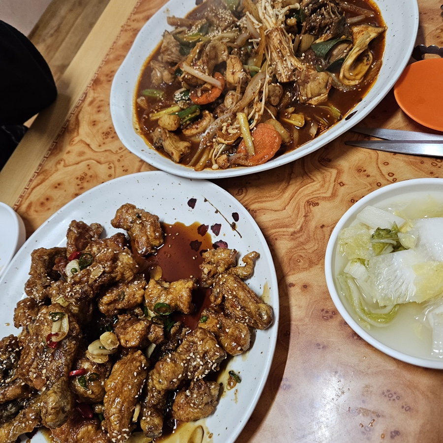 꼬꼬치킨 이미지