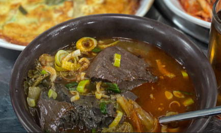 정성 한우 국밥 이미지