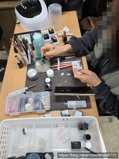 나레스트뷰티아카데미미용학원 이미지