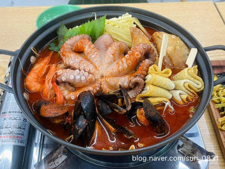 인정궁물떡볶이 이미지