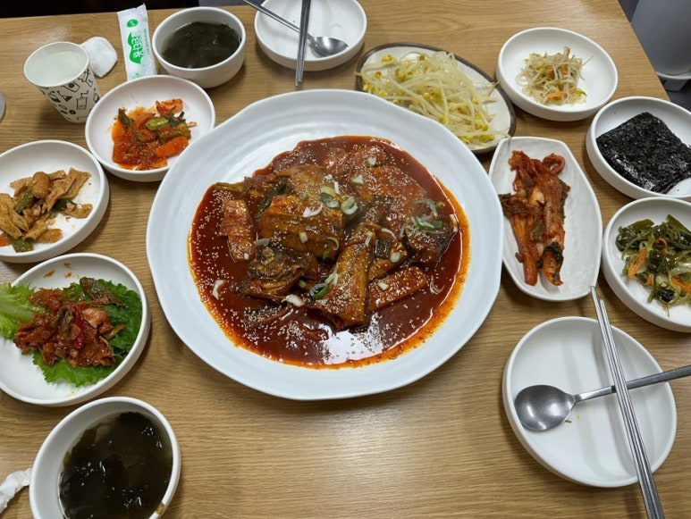 두산아구랑코다리찜 이미지
