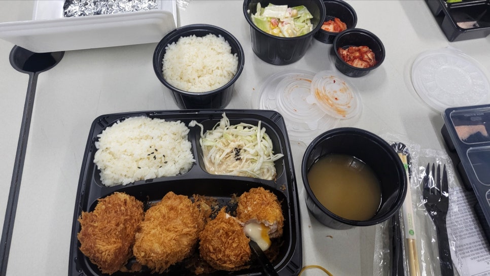 구름카츠 이미지